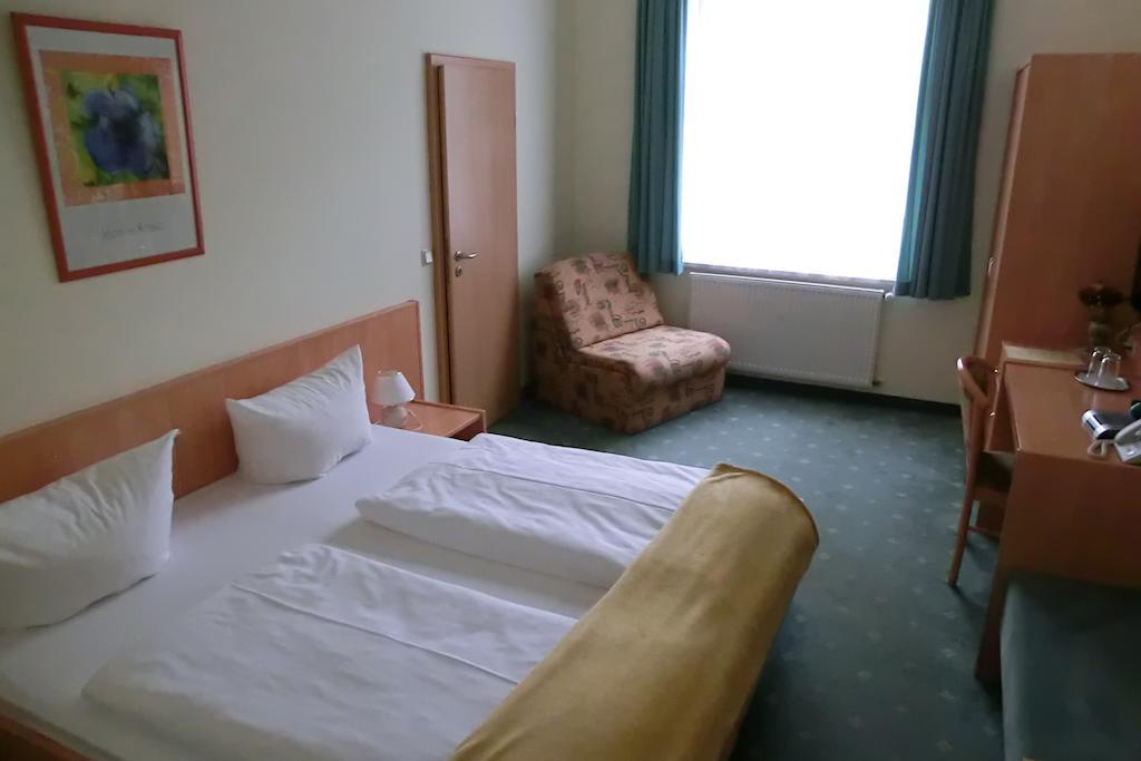Garni Am Schlosspark Hotel